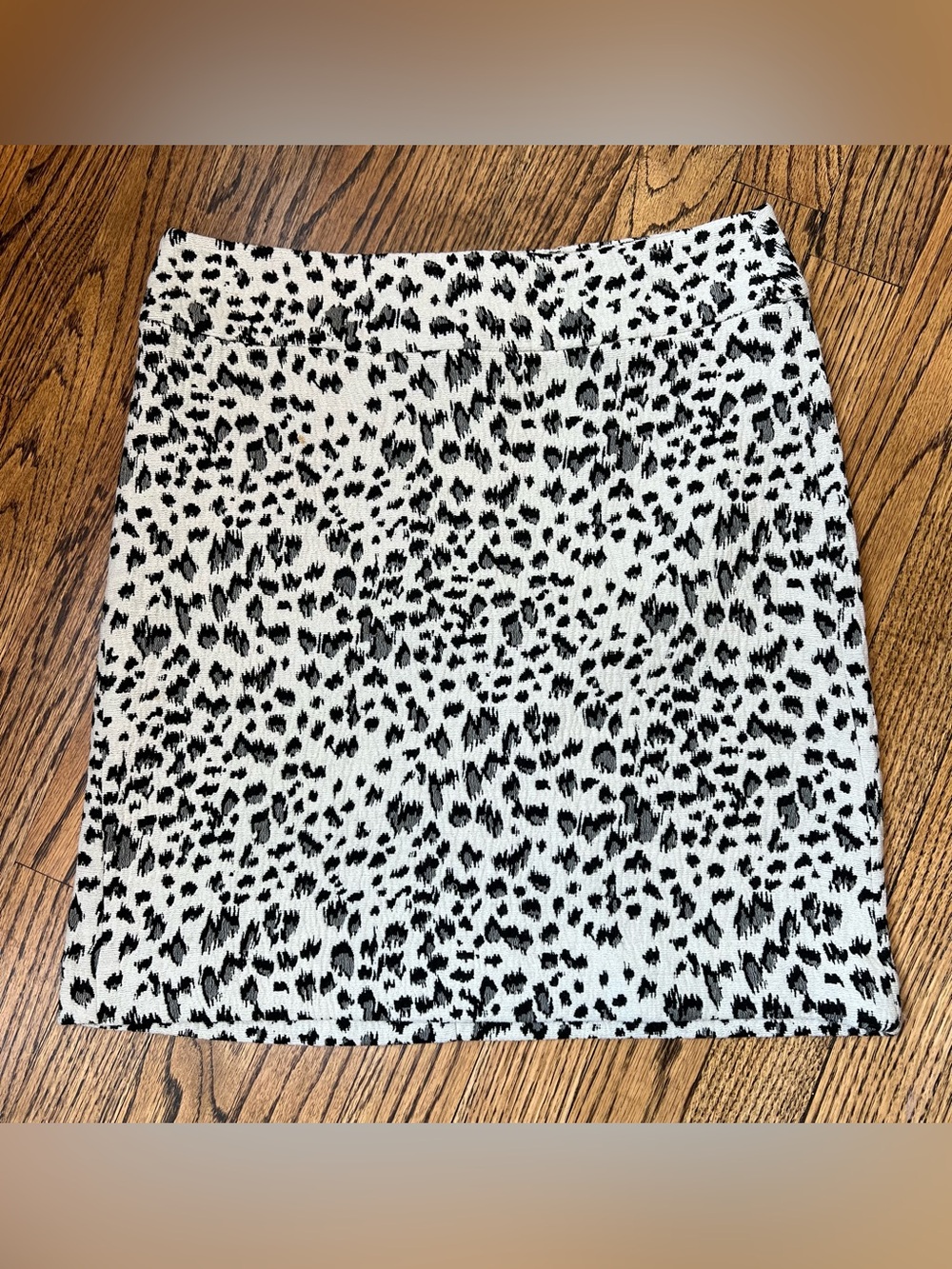 Loft Size 0 Midi Skirt Cheetah Animal Print Black White Office Professional Work